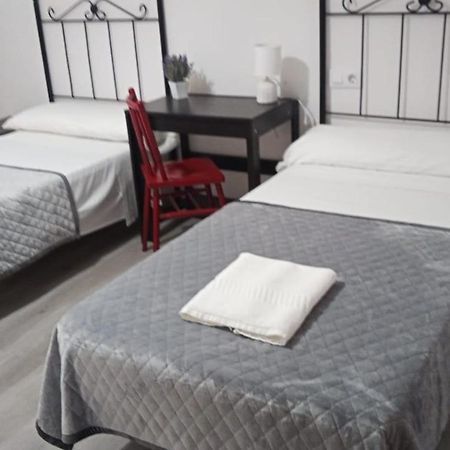 Hostal San Cristobal - Pontedeume المظهر الخارجي الصورة