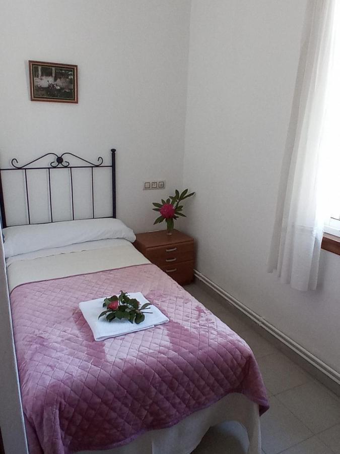 Hostal San Cristobal - Pontedeume المظهر الخارجي الصورة