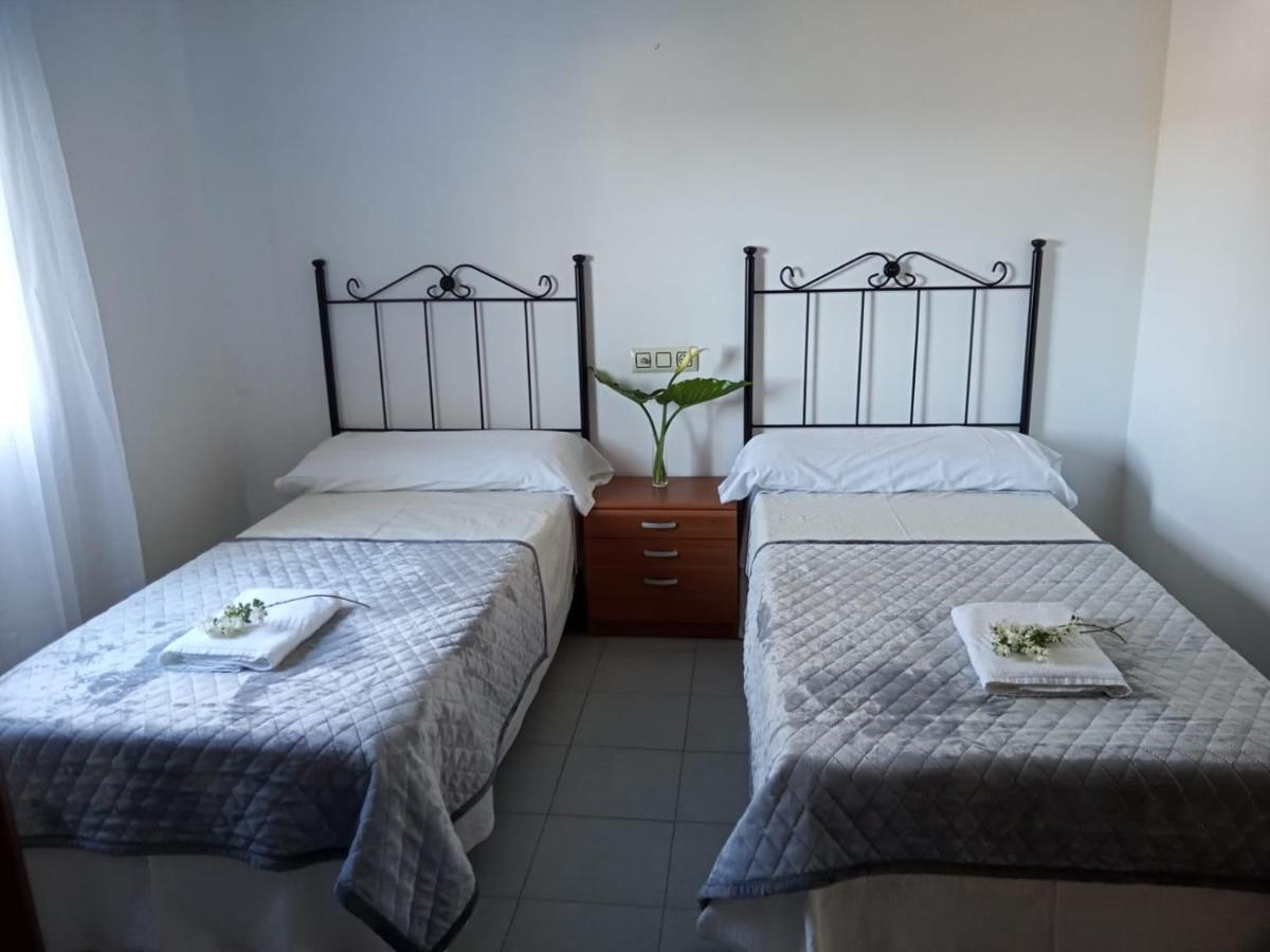 Hostal San Cristobal - Pontedeume المظهر الخارجي الصورة