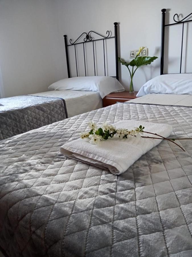Hostal San Cristobal - Pontedeume المظهر الخارجي الصورة