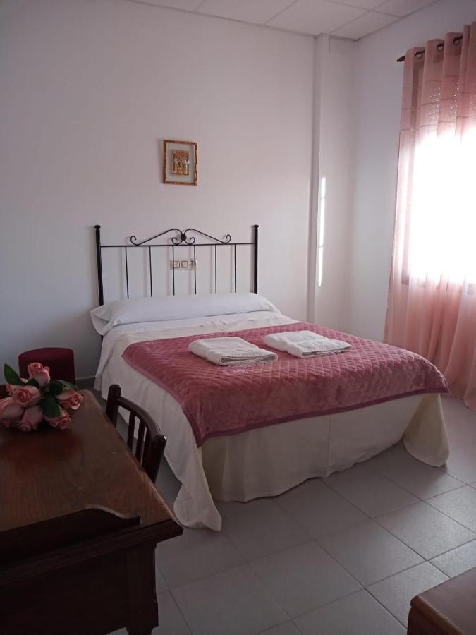 Hostal San Cristobal - Pontedeume المظهر الخارجي الصورة