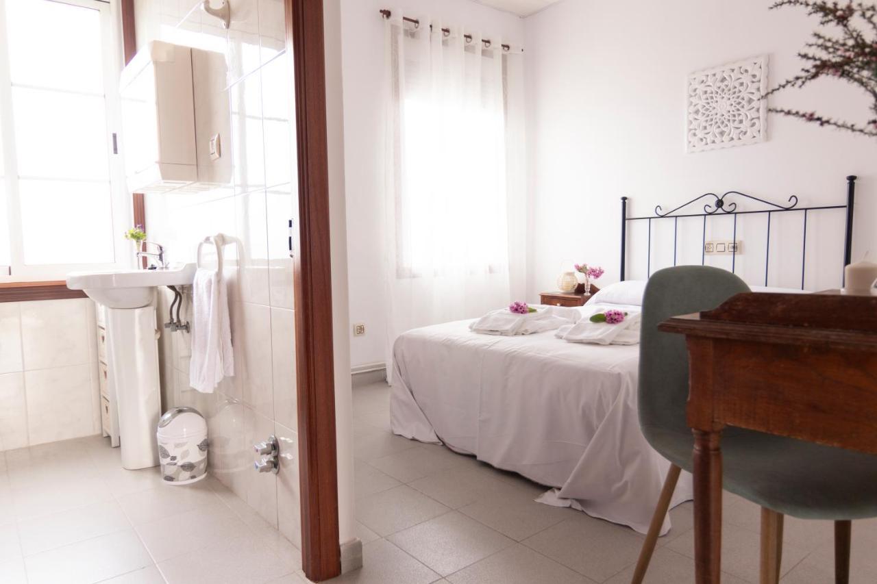 Hostal San Cristobal - Pontedeume المظهر الخارجي الصورة